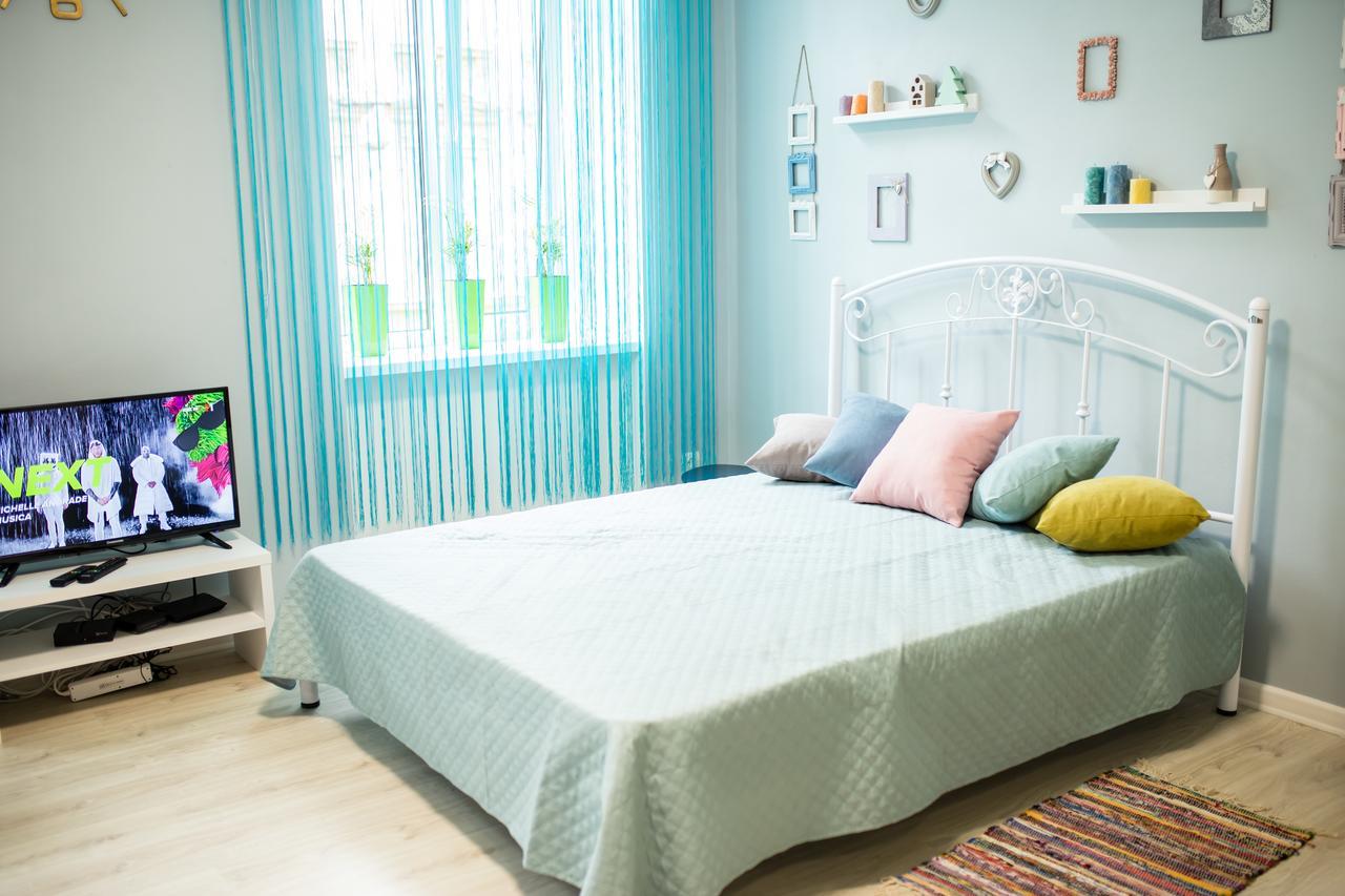 Romantic Apartment In The Center Of Old Лвив Екстериор снимка